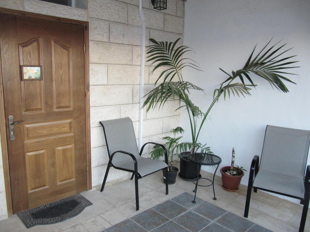 Jerusalem Hills Inn Abu Ghaush ภายนอก รูปภาพ